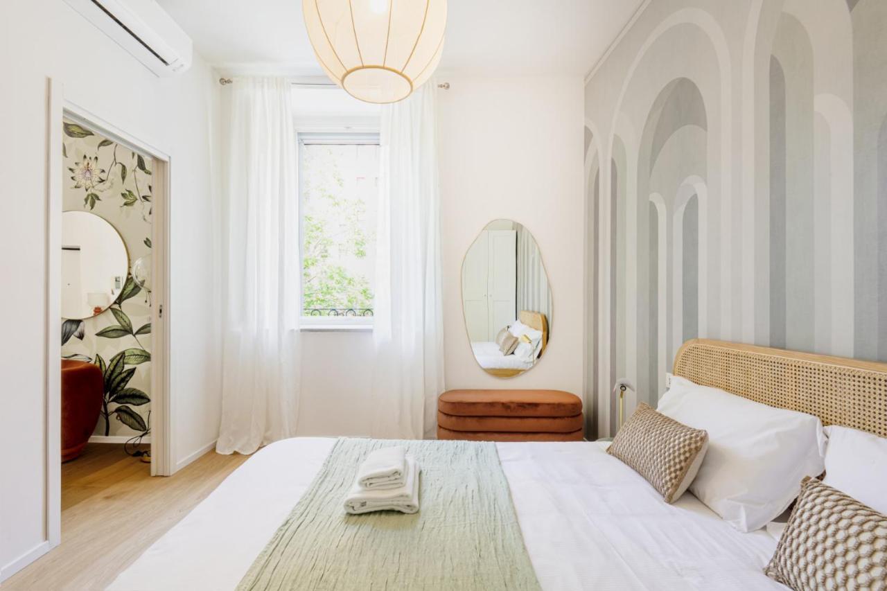 Easylife - Romantico Appartamento Sui Navigli Мілан Екстер'єр фото