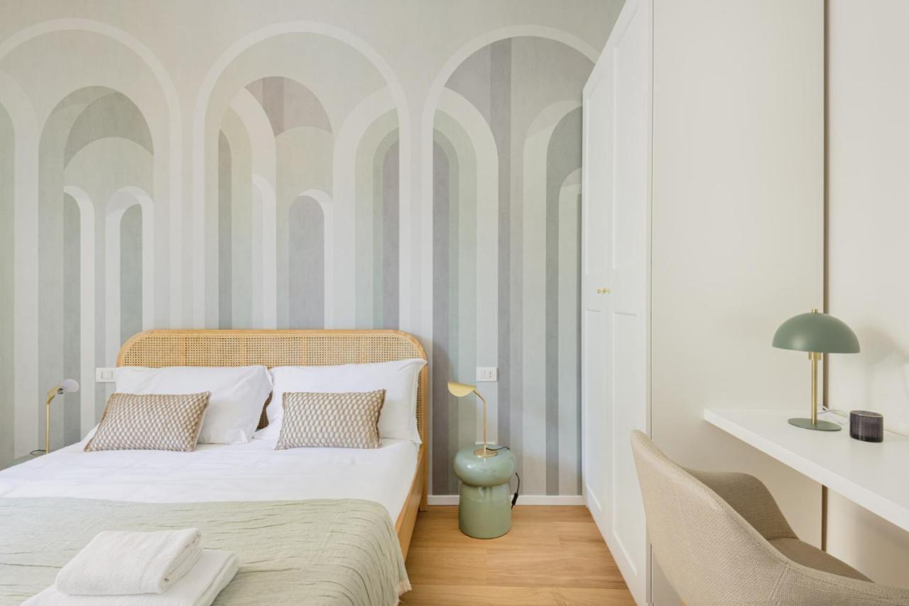 Easylife - Romantico Appartamento Sui Navigli Мілан Екстер'єр фото