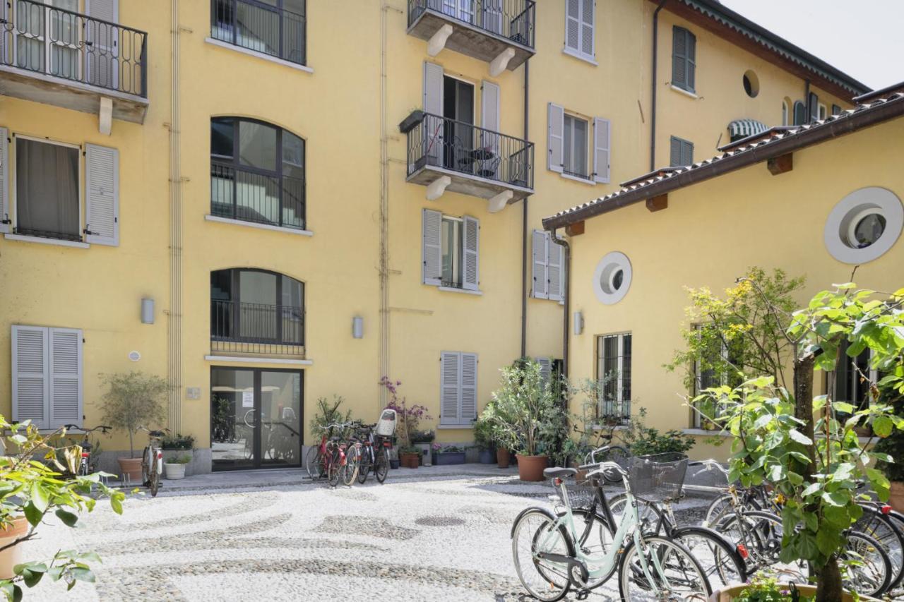 Easylife - Romantico Appartamento Sui Navigli Мілан Екстер'єр фото